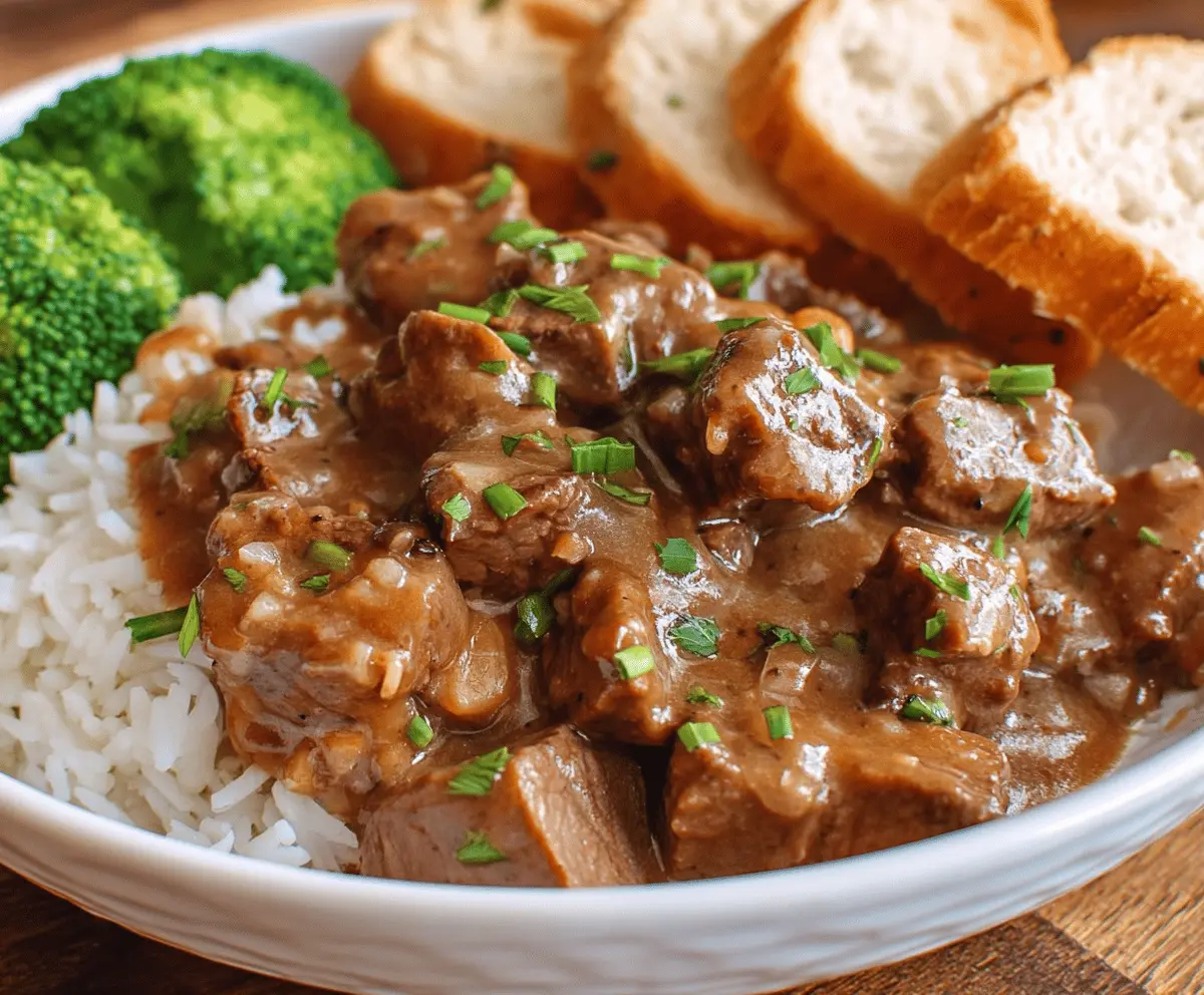 Easy Crock Pot Beef Tips and Creamy Gravy