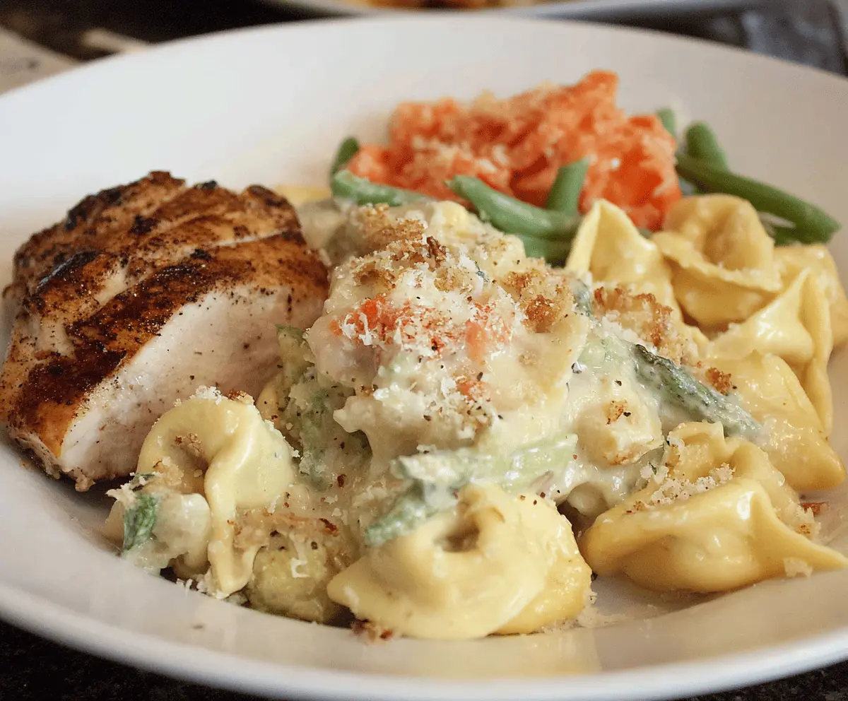 Olive Garden Style Asiago Tortelloni Alfredo with Grilled Chicken